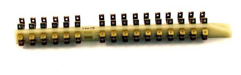Fuse box Volvo 240 1991-