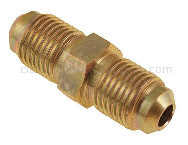 Screw union Volvo fuel pipe