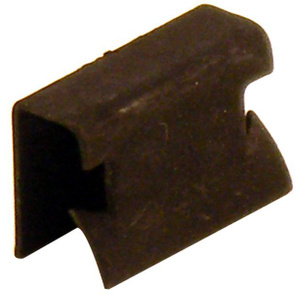 Fastener Scraper molding Volvo 240